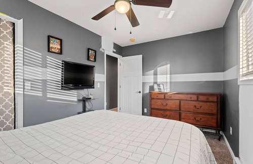 Rome City Casa | Beautiful lake home with room for the whole family!