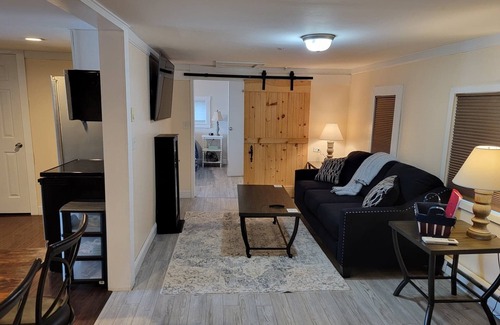 Bangor Cabaña | Beautiful lake side cottage