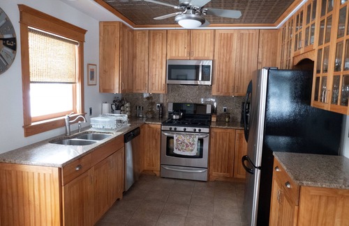 Wells Casa | Beautiful Lake-side home in Wells, VT