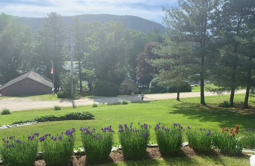 Wells Casa | Beautiful Lake-side home in Wells, VT