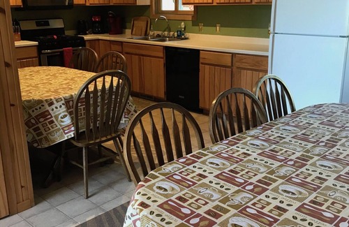 Park Rapids Cabina | Gorgeous Lakefront Lodge