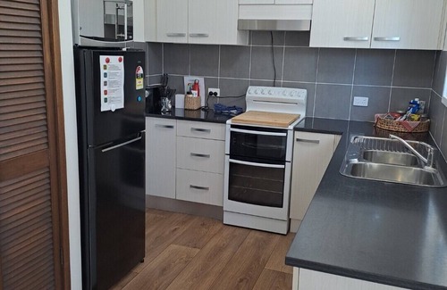 Lake Haven Casa | Beautiful Lake view cottage. Newly renovated. A few steps from lake
