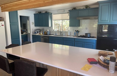 Wishon Cabina | Beautiful lake view with easy access to swimming and boating needs