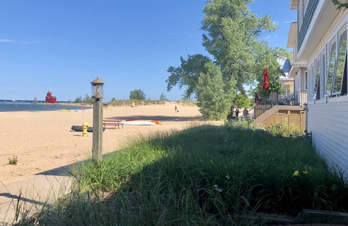 Macatawa Cabaña | Hermosa cabaña frente al lago a orillas del lago Michigan!
