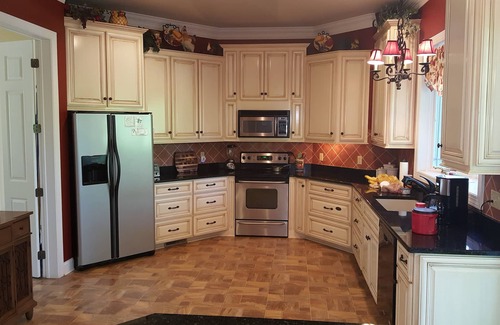 Huddleston Casa | Hermosa casa nueva frente al lago en Smith Mountain Lake.