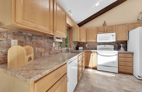 Lakeville Casa | Beautiful Lakefront House with Private Dock & Hot Tub, Secluded, Air Hockey