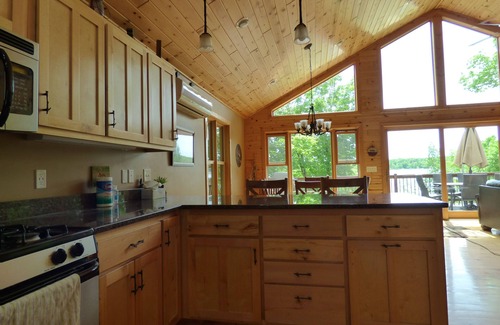 Aitkin Casa | Hermosa casa de lago en el pintoresco lago Cedar.