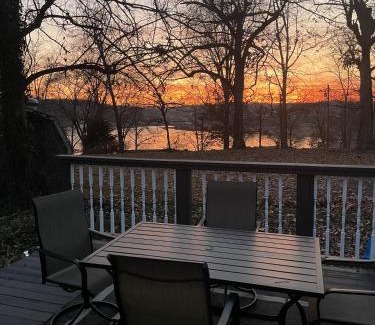 Rutledge Casa | Beautiful Lakeview Chateau with Stunning Views home