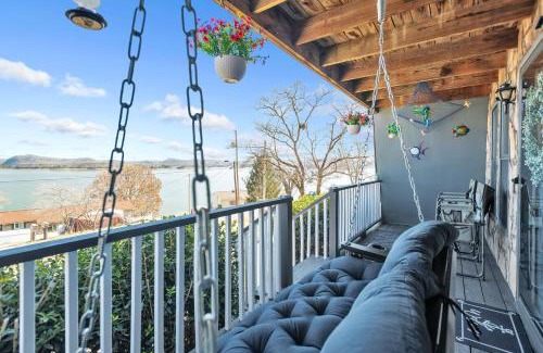 Rutledge Casa | Beautiful Lakeview Chateau with Stunning Views home