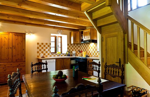 Lamothe-Fenelon Casa | Casa grande hermosa con Pensión, piscina y 4 Acres Tierras