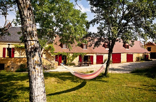 Lamothe-Fenelon Casa | Casa grande hermosa con Pensión, piscina y 4 Acres Tierras