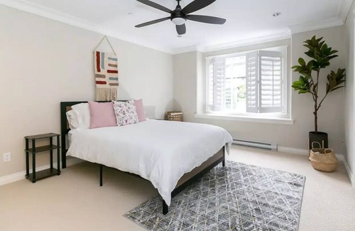 Langford Casa | Beautiful Large Home With 5 bedrooms In Langford