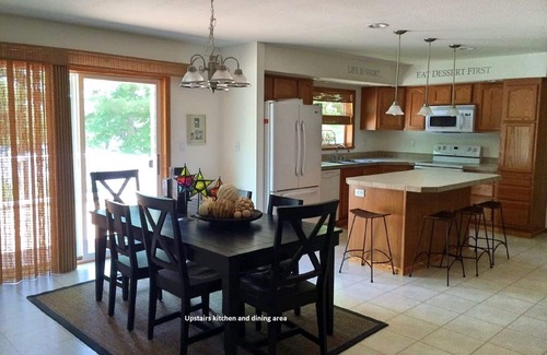 Amery Casa | Hermosa Casa Grande Lago Para La Familia Y Los Amigos, WI permiso # 76798