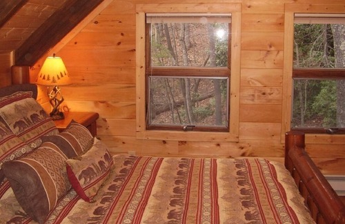 Apple Ridge Cabina | Hermosa cabaña aislada en las montañas de Blowing Rock