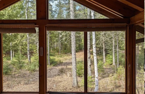 Sister Bay Casa | Beautiful Log Home on 5 acres private beach-steps down the road!
