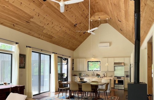 Great Barrington Casa | Beautiful, Lux & Modern Home with Hot Tub! (Sleeps 7)