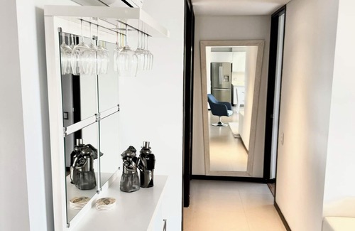 Laureles - Estadio Apartamento | Hermoso y lujoso apartamento suite que ofrece la estadía y ubicación de sus sueños
