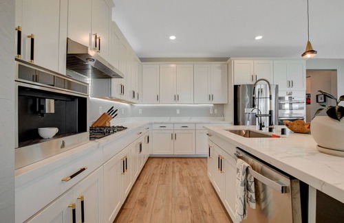 Las Vegas Casa | Beautiful Luxury home with resort-like pool. Gated. Summerlin.