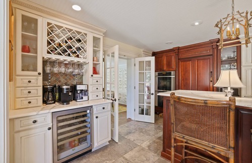 McLean Casa | Beautiful McLean estate - heated pool and hot tub, 20 min to DC!