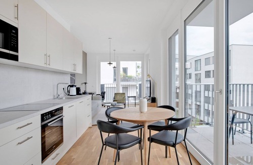 Tiergarten Apartamento | Beautiful Mitte 2BR near park am Gleisdreieck, by Blueground