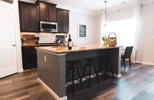 Lebanon Casa | Beautiful Modern 3 Bedroom Home in Woodstock, GA
