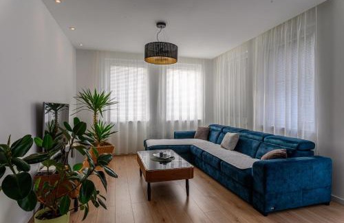 Mali Radic Apartamento | Beautiful modern apartment with large livingroom