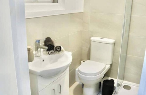 Hendon Apartamento | *Beautiful Modern Studio Flat; Professional Market