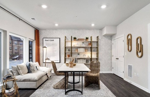 Ashburn Casa | Beautiful Modern Townhome with rooftop