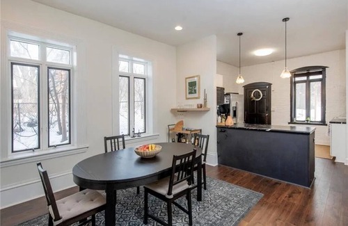 West Side Casa | Beautiful Modern Victorian Home with unique private rooms