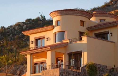 Paraíso Escondido Villa | Amazing Montecristo Villa in Quivira