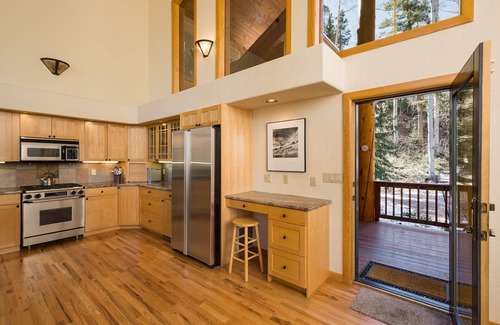 Columbine Lake Casa | Beautiful Mountain Home on Columbine Lake - Hot Tub - 1 mile to Purgatory