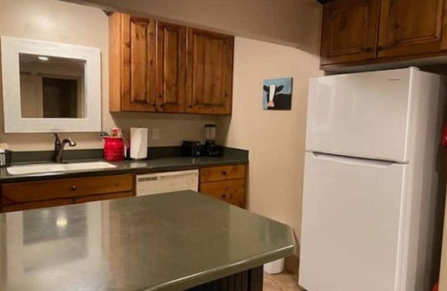 Morgan Casa | Beautiful Mountain Valley Basement Apt