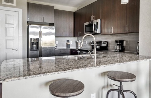 Mueller Apartamento | Beautiful Mueller 1BR w/ Pool, W/D & Gym, nr park, by Blueground