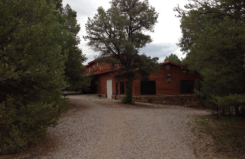 Rutheron Cabina | Hermosa Multi. 4bdrm familia. Cabin "El Vado Lago" con jacuzzi