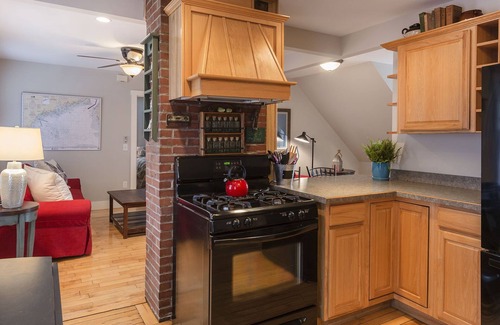 Munjoy Hill Apartamento | Hermoso oasis privado de la colina de Munjoy