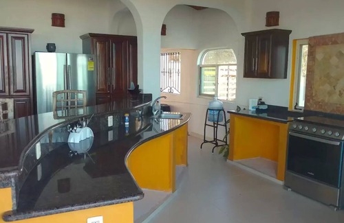 La Peñita de Jaltemba Casa | Hermosa casa con vista al mar