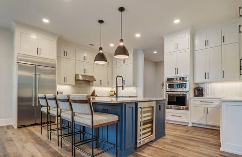 West Union Casa | Beautiful New Construction on Lake Keowee