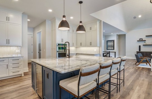 West Union Casa | Beautiful New Construction on Lake Keowee