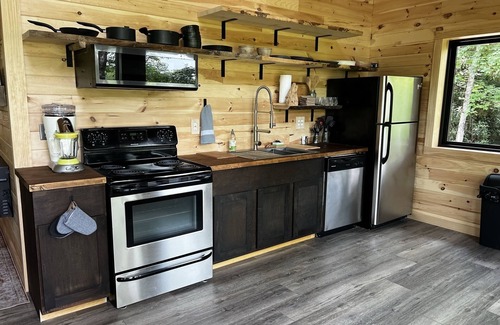 Topton Cabina | Beautiful New Construction Cabin in Nantahala Gorge!