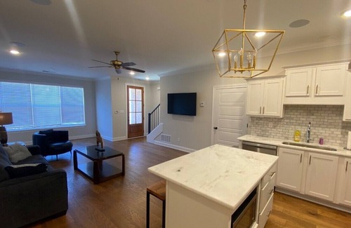 Oxford Condominio | Beautiful new Fieldstone Farms 3/3.5 Condo 2 miles from the Grove