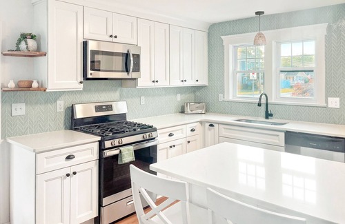 Lake Como Casa | Beautiful new fully-renovated house close to Belmar and Spring Lake beach!