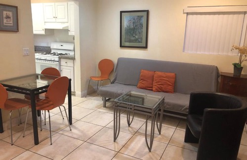Burbank Casa | Beautiful New Home in Burbank 1bd