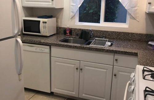 Burbank Casa | Beautiful New Home in Burbank 1bd
