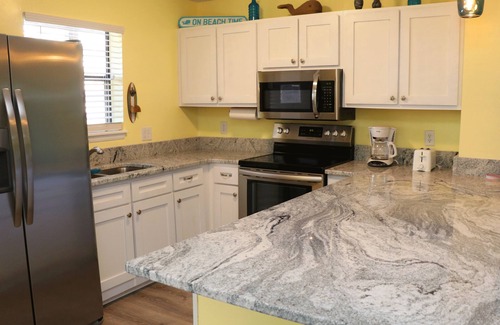 Sneads Ferry Condominio | Hermoso condominio frente al mar a pasos de la playa. Alquiler nuevo 2019.