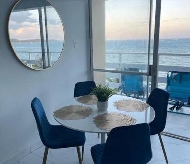 Las Croabas Apartamento | Beautiful Ocean Blue Love oceanfront apartment