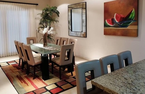 La Paz Casa | Beautiful ocean view condo At Puerta Cortes with pool & Gym