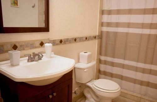 El Sauzal Casa | Beautiful Ocean views at Quinta la Mexicana! 8 ppl
