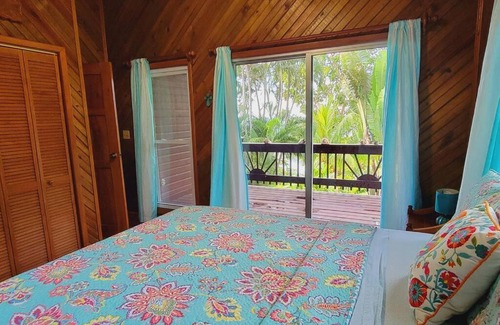 Antoneys Cay Casa | Beautiful Ocean Views, Sandy Bay