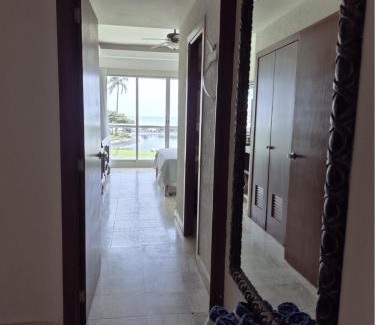 Playa Diamante Apartamento | Beautiful oceanfront 2 Bedroom and free WIFI