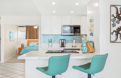 Maili Condominio | Beautiful Oceanfront Condo, Newly Renovated and Amazing Sunsets Every Night!